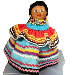 Vintage Native American Seminole Indian Woman Doll Palmetto Fiber Beads 5"